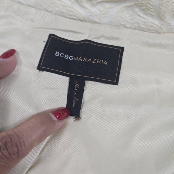 BCBGMAXAZRIA Skirt Suit Set Womens 12 White Paisley Textured Jacket Short Sleeve - Picture 2 of 16